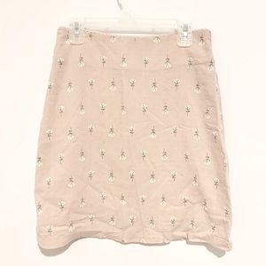 Brandy Melville John Galt Women’s Pink Floral Phoebe Lace Hem Mini Skirt
